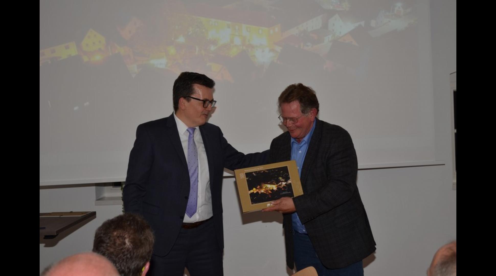 50 Bild 17.09.2021 - Ehrungen